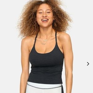 Outdoor Voices Move Free Tank